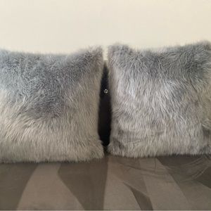 New decorative throw pillows